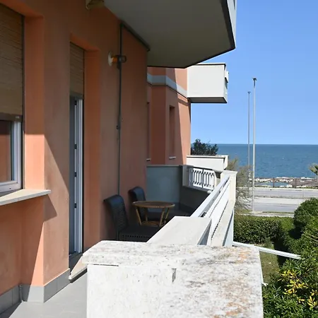 P093 - Porto Recanati, Nuovo Trilocale Fronte Mare Con Terrazza Porto Recanati