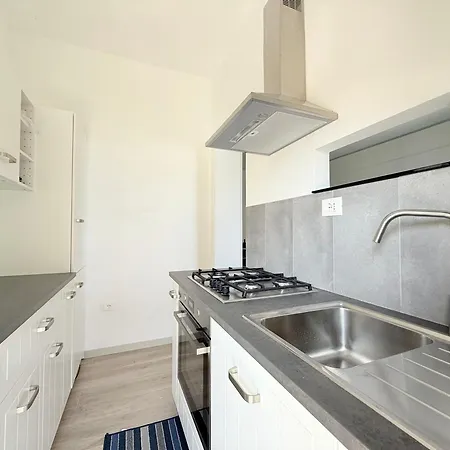 Apartamento P093 - Porto Recanati, Nuovo Trilocale Fronte Mare Con Terrazza Porto Recanati