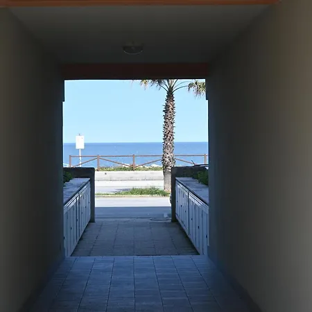 Appartamento P093 - Porto Recanati, Nuovo Trilocale Fronte Mare Con Terrazza *